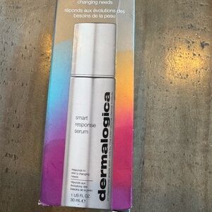 Dermalogica Smart Response Serum in Gray Box